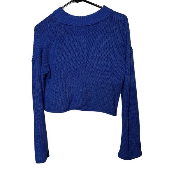 Wild Fable Blue cropped Sweater size Small - Picture 1 of 6